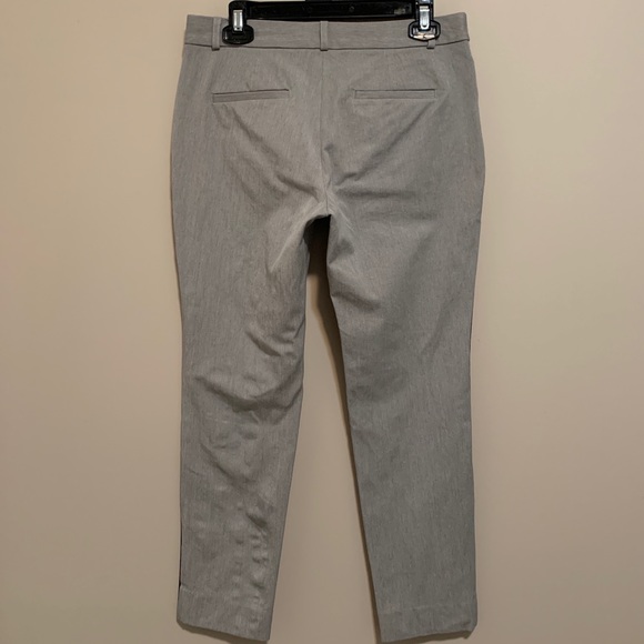 Banana Republic Sloan Curvy Fit pants, size 6 - Picture 5 of 8